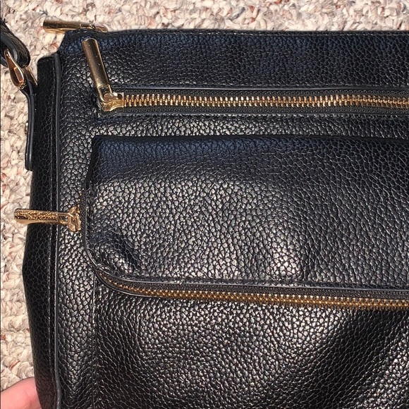 Black over the shoulder purse - Picture 4 of 6